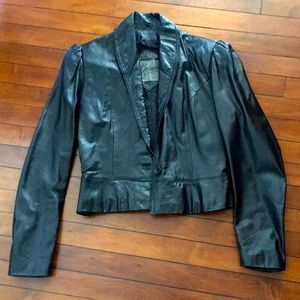 VTG 80’s 90’s Bermans Puff Shoulder Leather Jacket S